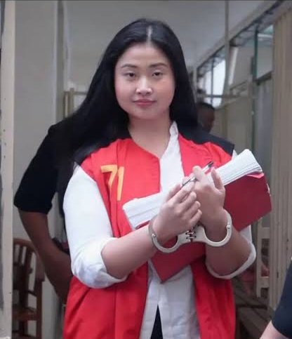 iPopBase's tweet image. Laras Faizati Khairunnisa has been granted parole.

(bbc.com/indonesia/arti…)