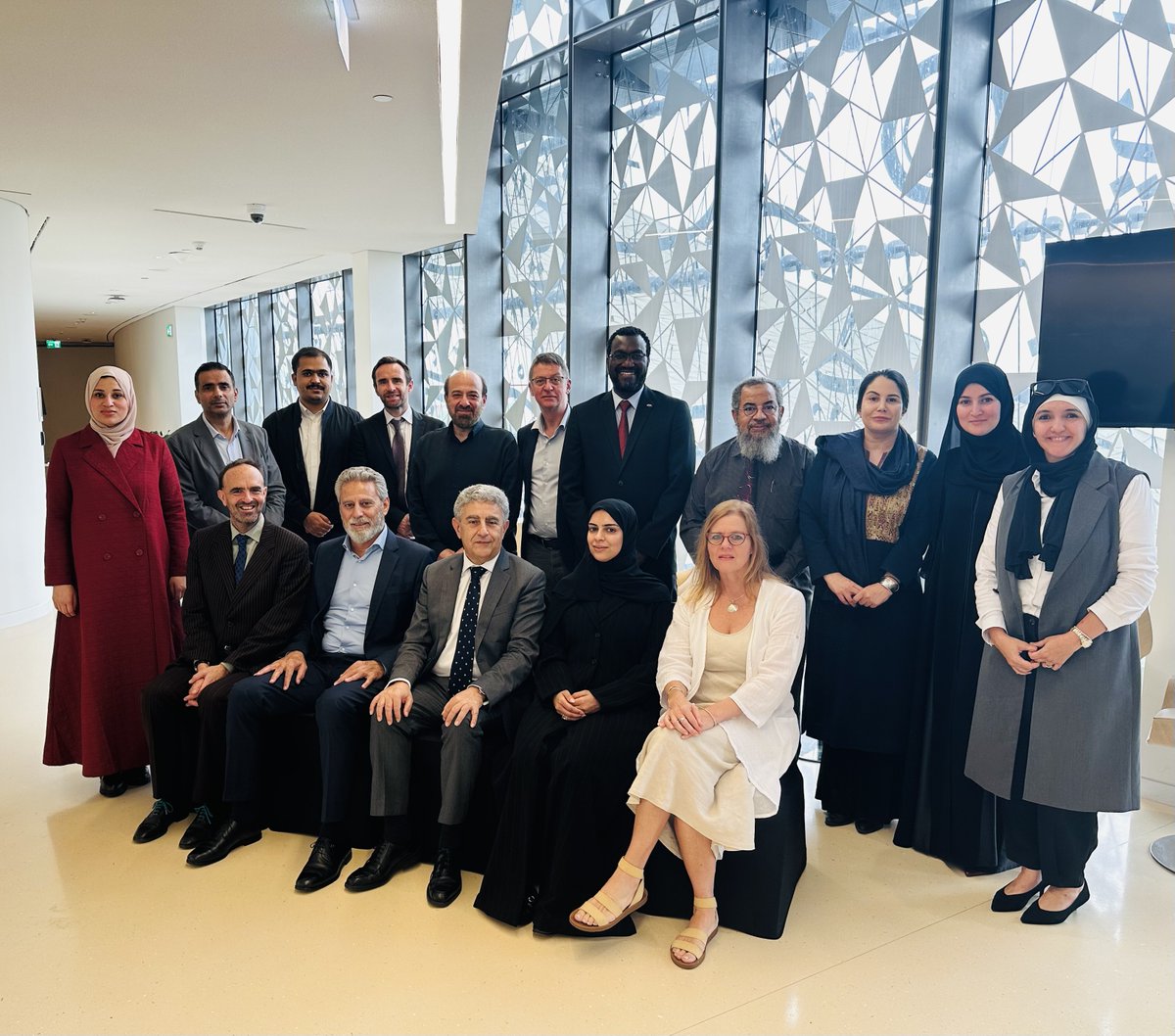 HBKU's tweet image. Weekly Reads - قراءات الأسبوع 📖 

📗

جامعة حمد بن خليفة تبحث مساهمات دول الخليج لتعزيز الحماية الاجتماعية في مناطق النزاع
ow.ly/bsKm50XX5VB

Hamad Bin Khalifa University Workshop Examines Gulf States’ Contributions to Social Protection in Crisis Zones