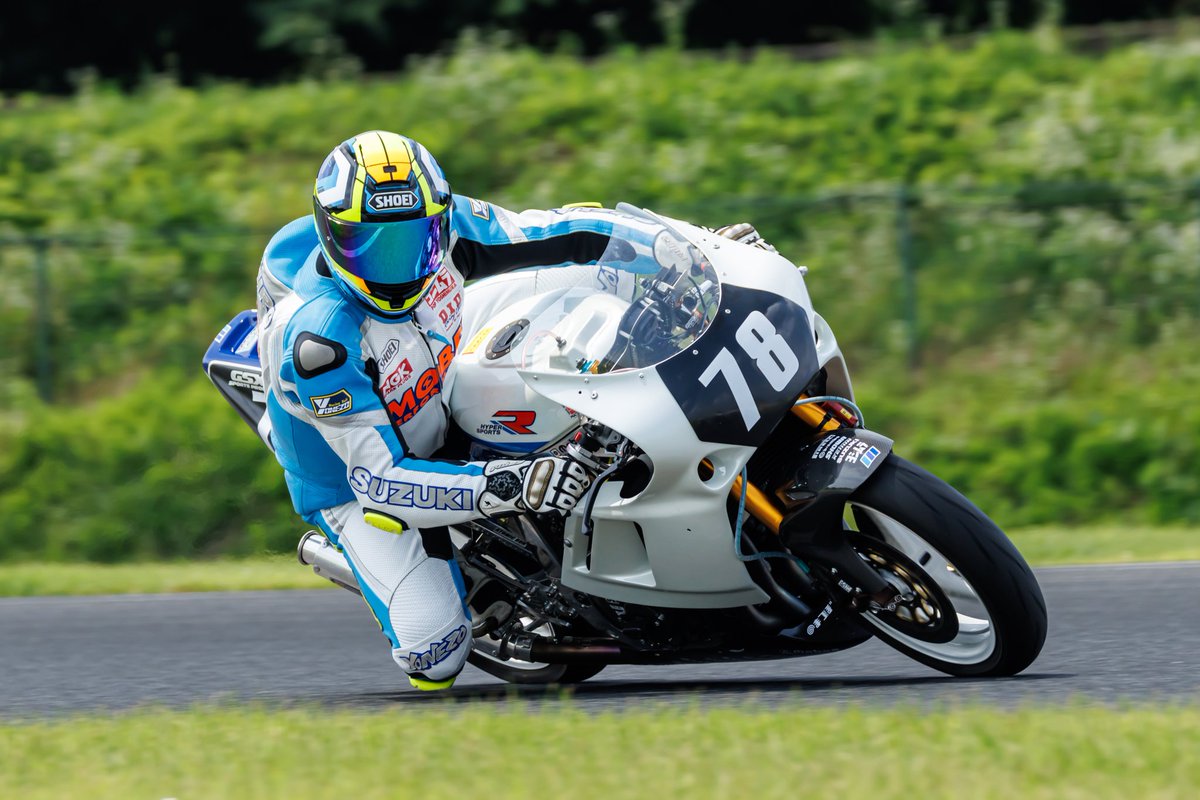 じん (@zim____________) / Posts / X