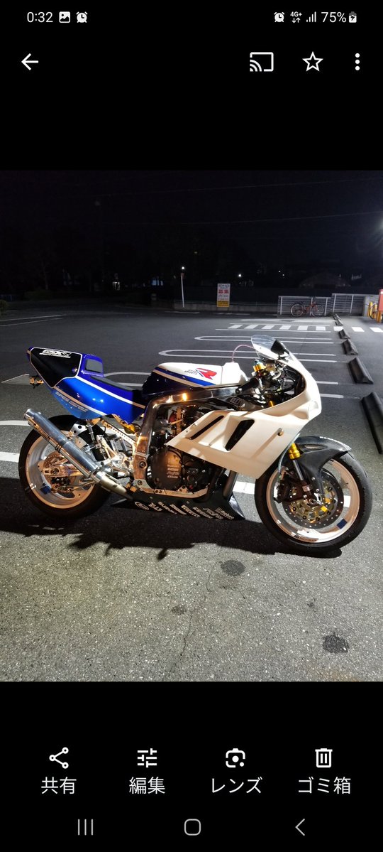 じん (@zim____________) / Posts / X