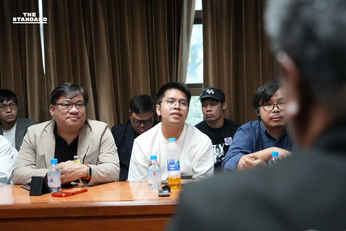 thestandardth's tweet image. ‘เปิดหลังบ้าน IT ประกันสังคม’ ชวนคนวงการ IT ร่วมชำแหละงบฯ
.
วันนี้ (15 มกราคม) ที่สำนักงานประกันสังคม สำนักงานใหญ่ กลุ่มประกันสังคมก้าวหน้า จัดกิจกรรม ‘เปิดหลังบ้าน IT ประกันสังคม’ โดยมีการเชิญบุคลากรจากแวดวง IT เข้าร่วมรับฟังการนำเสนอ…