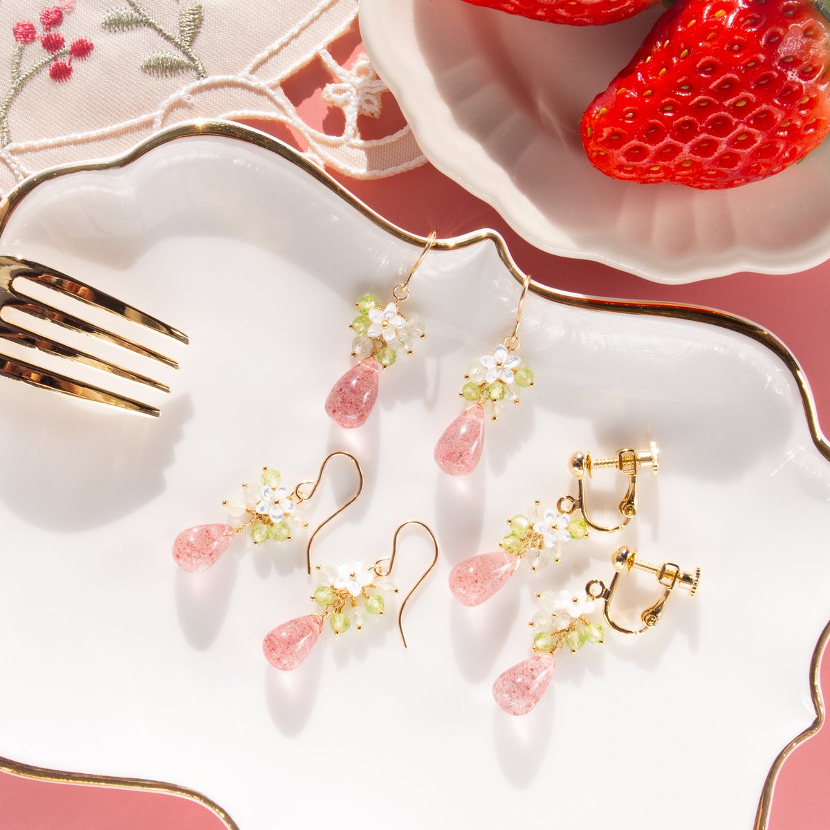 今日も #いちごの日 ですね🍓

今週末のHMJでもご用意していますので、ぜひブースでお好きないちごを選んでくださいね🎶☺️
creema.jp/item/20237287/…

🎪HandMade In Japan Fes' 冬
2026年1月17日（土）・18日（日）11:00-18:00
会場：東京ビッグサイト西1・2ホール
ブースNo.【F-116】