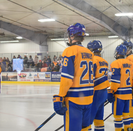 WindomEagles's tweet image. WINDOM EAGLE BOYS HOCKEY 🏒

The Windom Eagles are back in action TONIGHT (Thursday, January 15) as they take on the Fairmont Cardinals!

⏰ 7:00 PM puck drop
📍 Fairmont–Martin County Arena
1300 North Bixby Road
Fairmont, MN 56031

Good luck tonight, Eagles! 💙