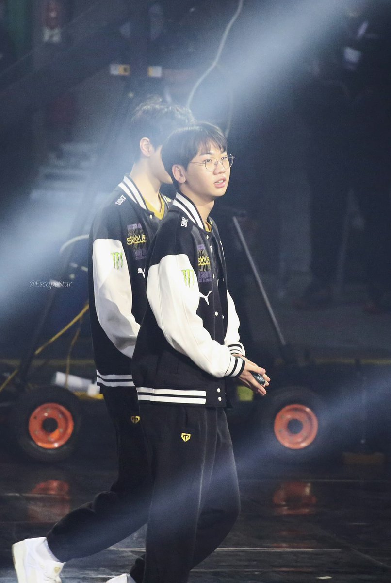 hourly doran 🍁 시간당 도란 tweet media