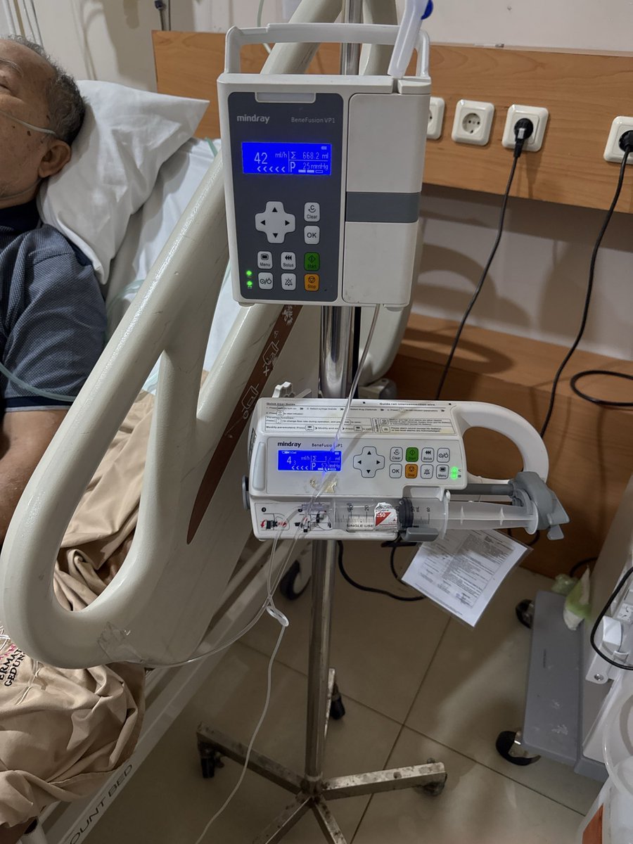 hooman.sol tweet media