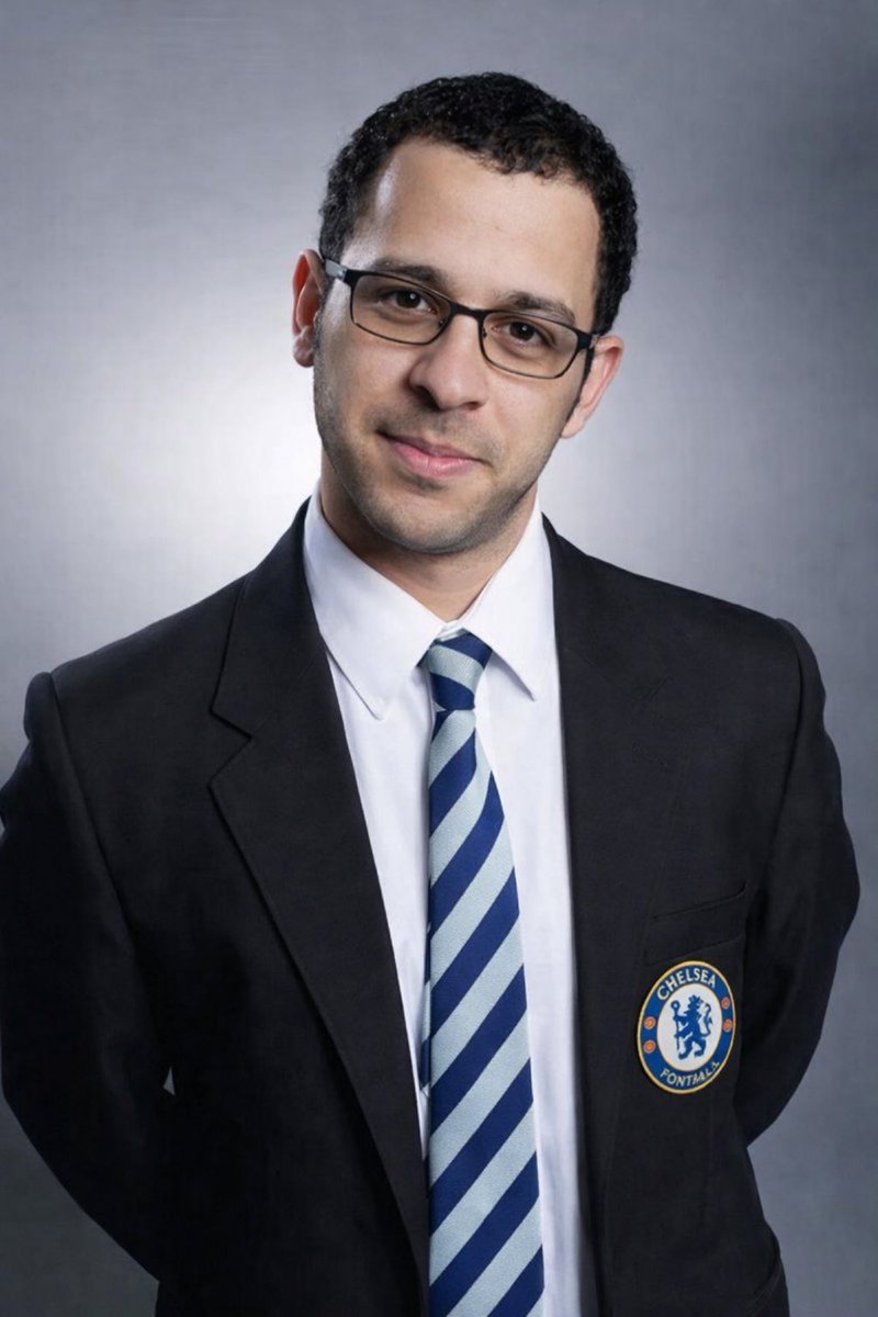 FootyHumour's tweet image. Liam Rosenior looks exactly like Will from the Inbetweeners 😭😭