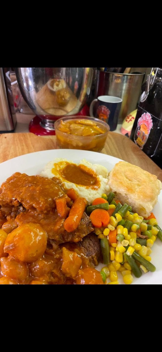 OLD SCHOOL SOUL FOOD tweet media