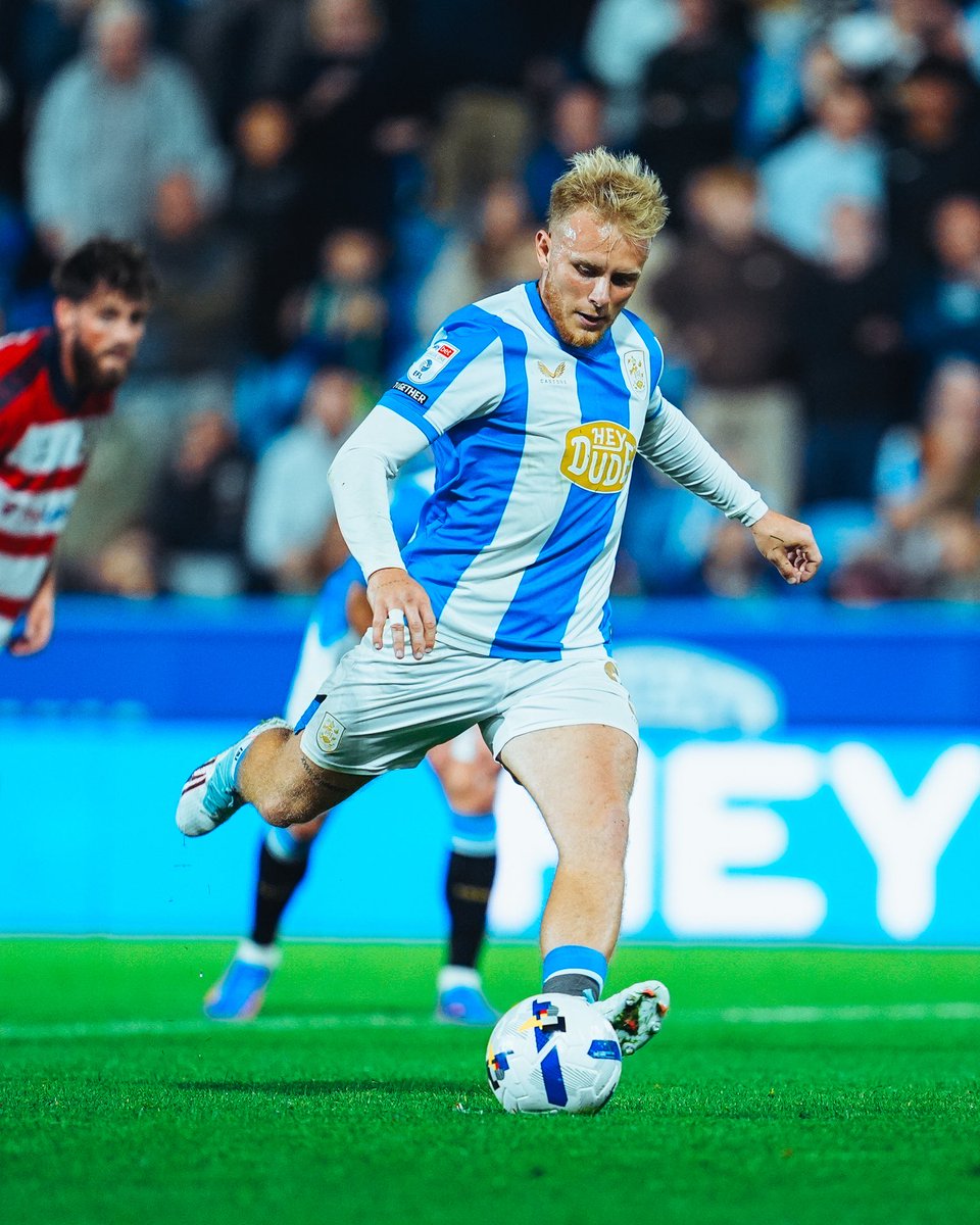 SportsPeteO's tweet image. Huddersfield striker Joe Taylor is finalising his medical at Wigan ahead of a loan move to the Latics. #wafc #htafc
