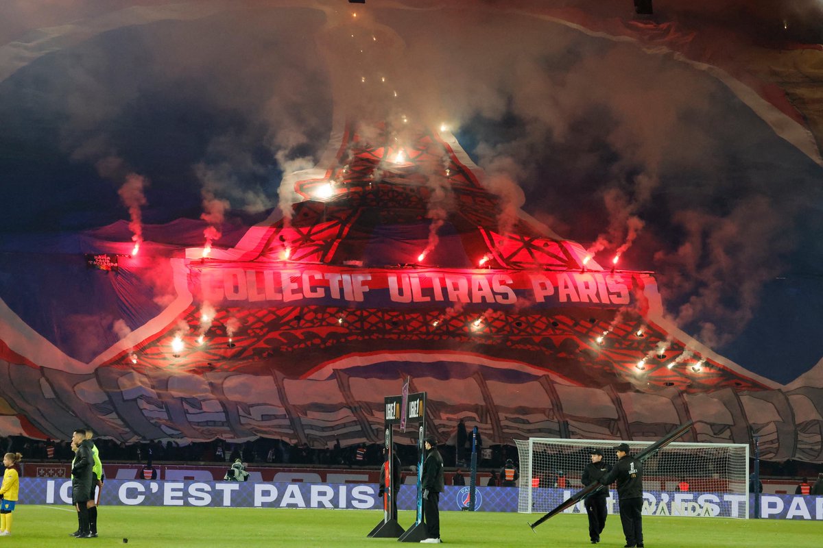 Julien_27LS's tweet image. La sentence est tombée…
Fermeture partielle du virage Auteuil pour le match face à Lille demain.
Je suis prêt à parier que la Ligue utilisera les images pour promouvoir la prochaine saison, ça me dégoûte !