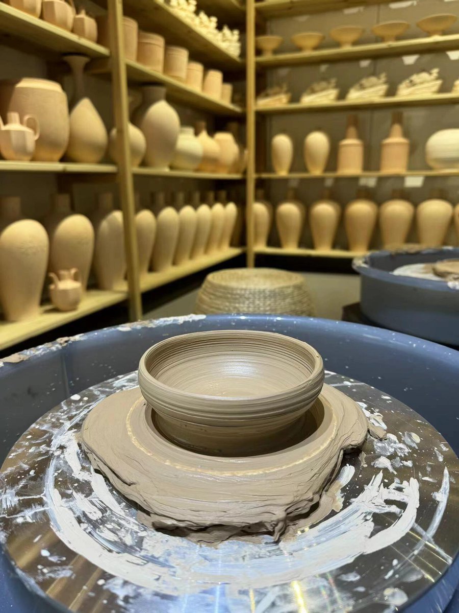 RunJunko722's tweet image. 今日は時間があったので、かわいいカップとボウルを自分で作りました