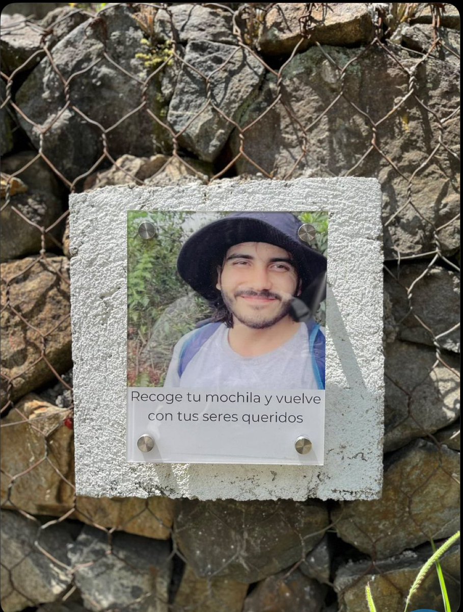 #DondeEstaCamilo #AndresCamiloNoAparece Dios 1.278 días lleva desaparecido!