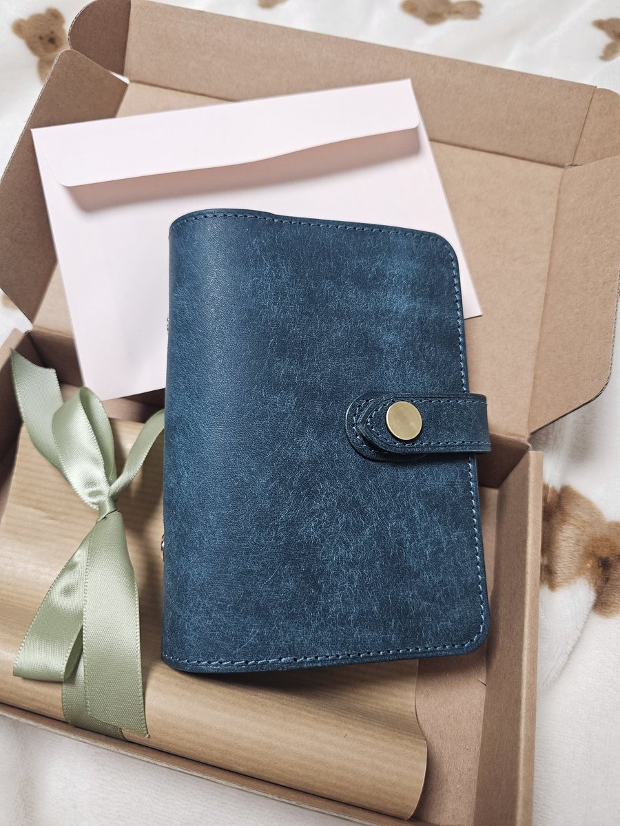 제 신상 가죽 커버 봐 주시라!!!!!!!!!