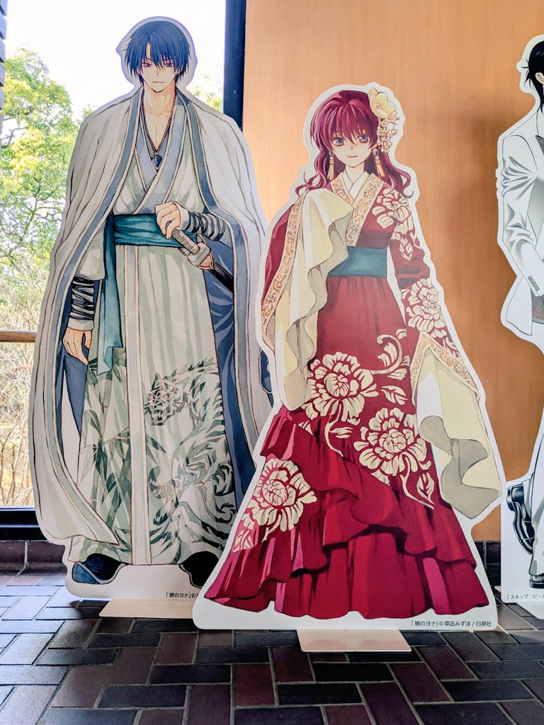 花とゆめ展in熊本行ってきました！ 熊本城が目の前の美術館✨️桜Cafe