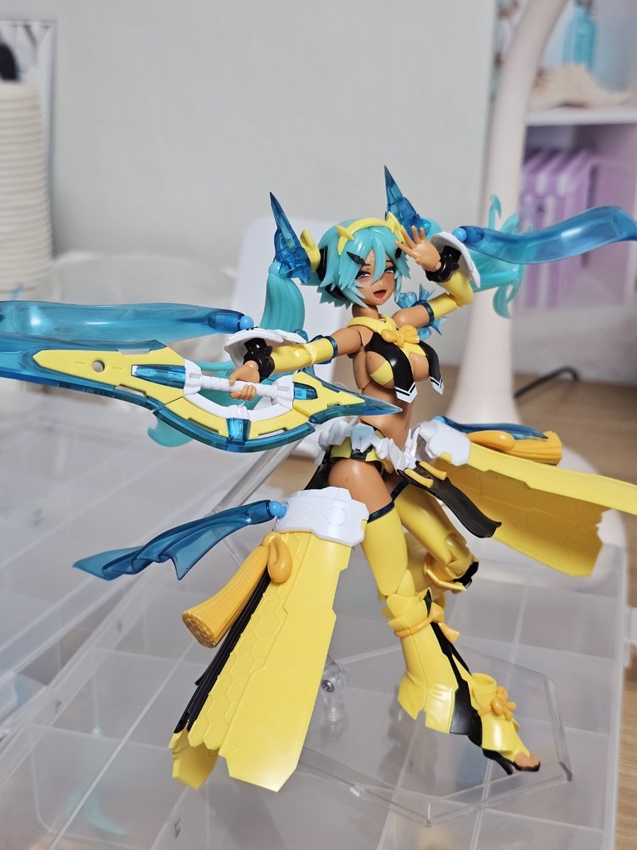 일하기싫어으어엌 tweet media