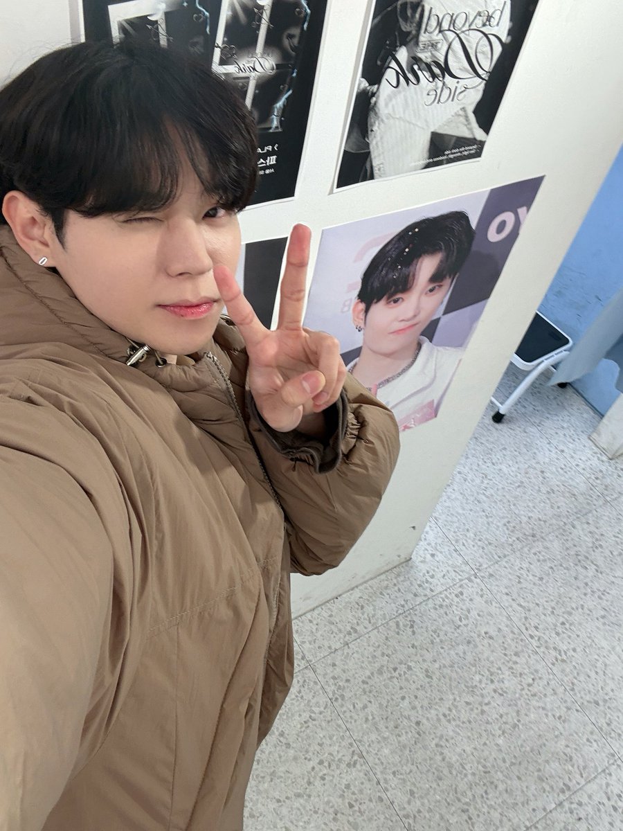 WUZO_BLITZERS's tweet photo. [📷][#JINHWA_RAID]
 
지나님 탄신일ㅎㅎ 

#블리처스 #BLITZERS #진화 #JINHWA https://t.co/5DJLU54yby
