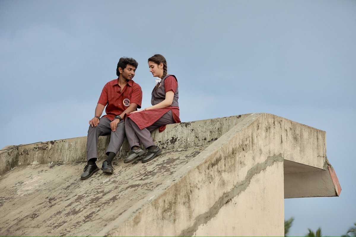 Paarvathaa Entertainments tweet media