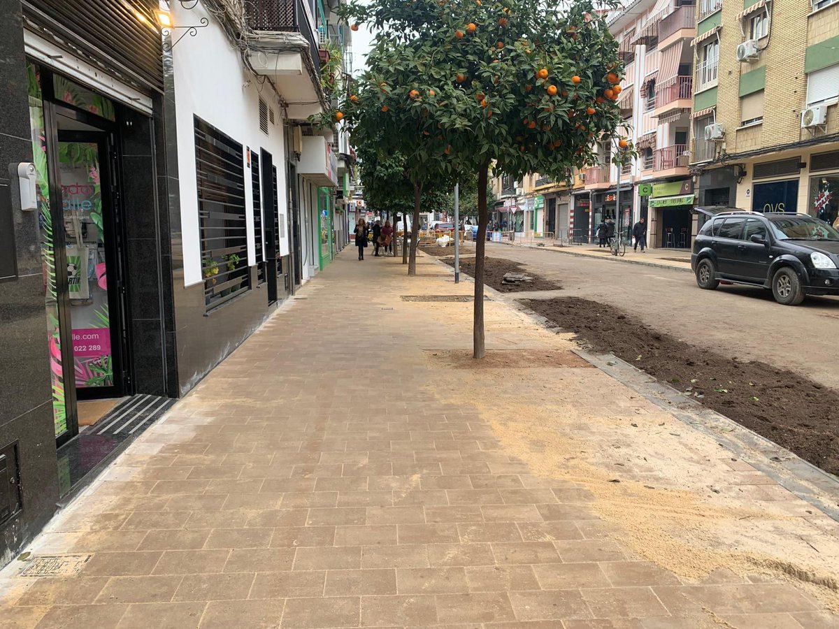 OccOBRA's tweet photo. 🧱 Continuamos las obras en Avenida de la Viñuela (#Córdoba). https://t.co/mPTb52ERhm
