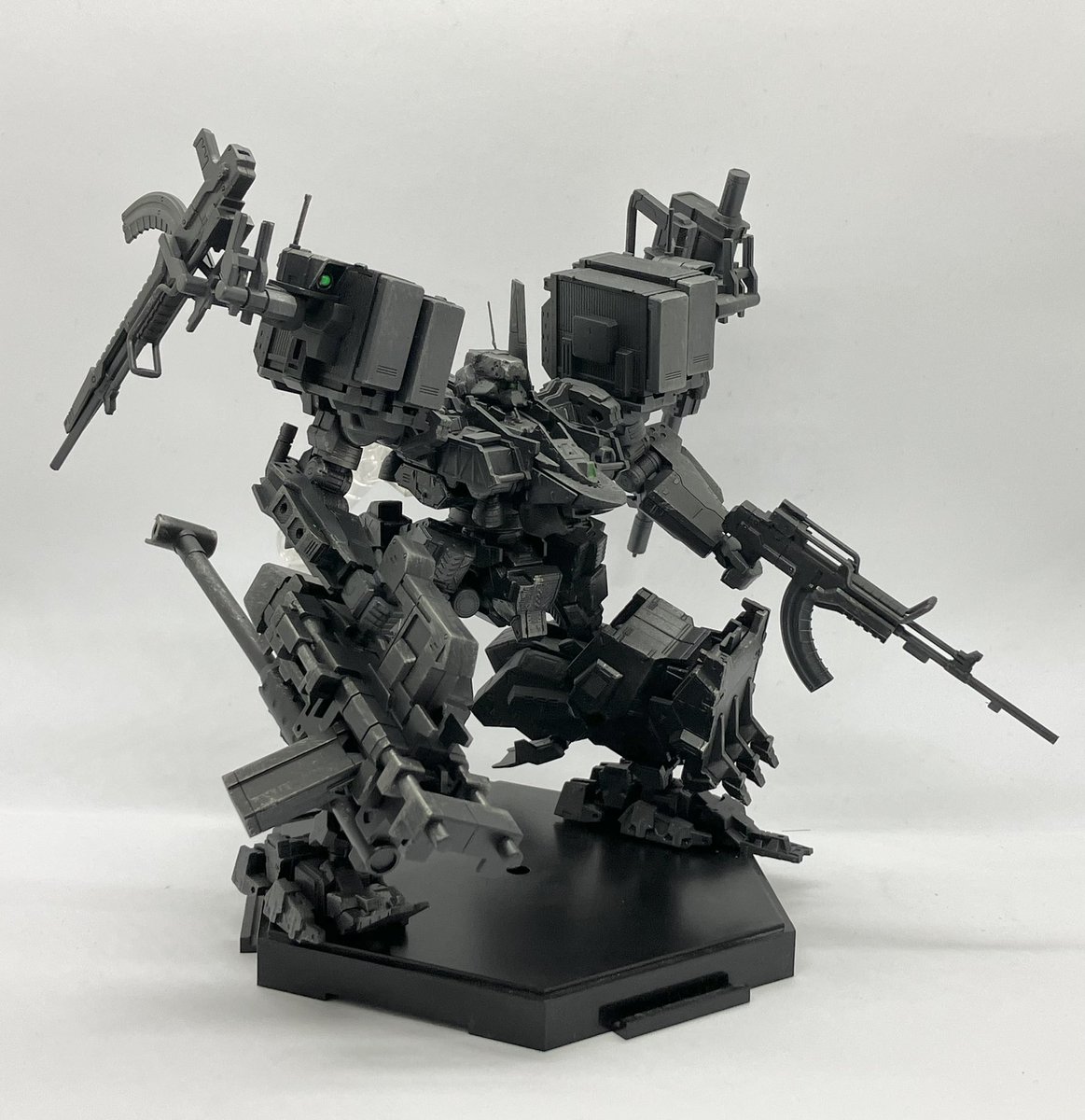 R・シルバー⚡️ tweet media