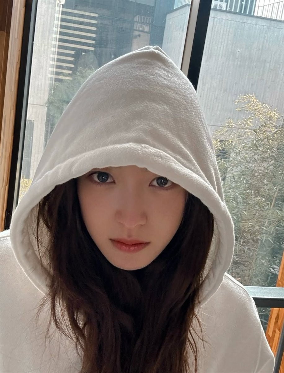 lsyfanclub's tweet image. 【260115 貼文更新】
@seyoung0703

#이세영
#배우이세영
#李世榮
#leeseyoung 
#イセヨン