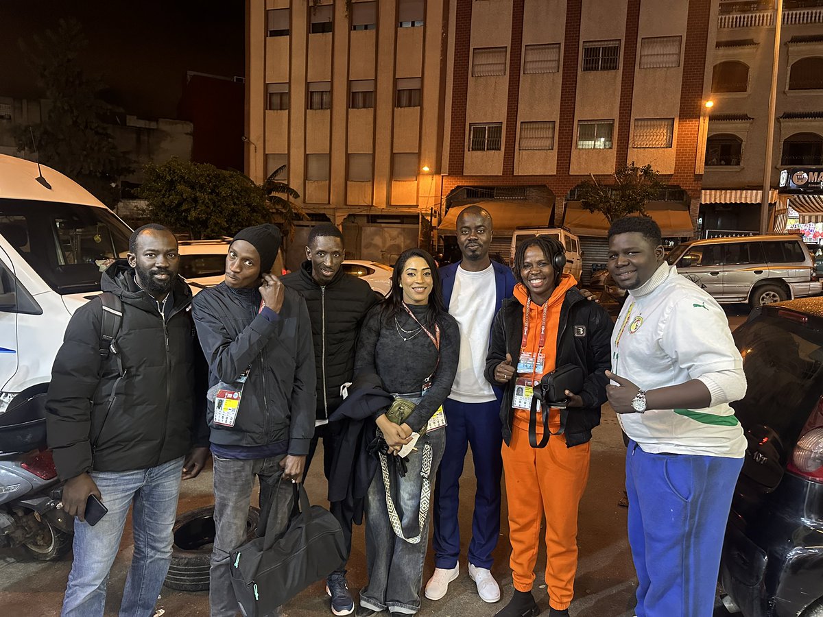 joediouf_'s tweet image. The @LSFP_sn team in Morocco 🇲🇦🤝

Félicitations à nos Lions 🦁, grand respect à notre Président @PresiBabacar , 1er VP @Fsfofficielle 
Merci pour ces invitations, 🎩 big brother 👏🏽

#FootLocalSn #lsfp