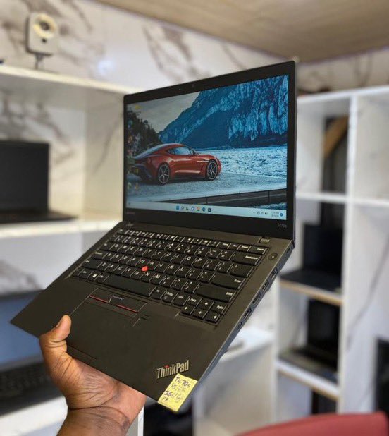 dizzy10_'s tweet image. LENOVO THINKPAD T470s 

🀄️Intel®️Core i5 Processor 6th Gen 
🀄️@2.60Ghz ~3.50Ghz Max Speed 
🀄️256 Ssd 
🀄️8 Gig Ram ddr4 
🀄️Intel HD Graphics 4GB 
🀄️180• Rotatable 
🀄️Fingerprint
🀄️Charger 🔌 

Ghc: 3k 
☎️0241636577
