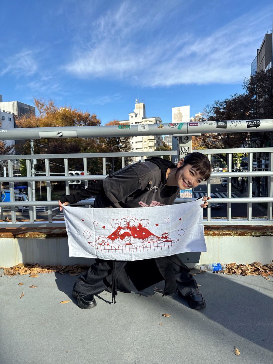 CENT_CCC's tweet image. ／
いよいよ明日⛦!!
＼

CENT LIVE TOUR
「BIG BIG LOVE TOUR」
🎪高松・DIME

物販コーナー、FCブース
16:30〜先行オープンです❤️‍🔥
ぜひお立ち寄りください🌈
centplanet.jp/news/detail/864

チェック何卒👽

#CENT
#セントチヒロ・チッチ
#加藤千尋
#BBLT