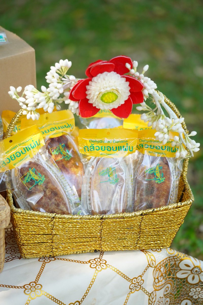 JunsuPae's tweet photo. กล้วยอบแผ่นตรามิสเตอร์บัน
หาซื้อง่ายวางจำหน่ายใน
7-Eleven2000สาขาใน กทม และปริมณฑล
ในแอพพลิเคชั่น ALL ONLINE 
BigCที่มีเครื่องหมายทัวร์ริส
จิฟฟี่ ในปั้ม ปตท. 
แบบออนไลน์ที่line@mrban
TikTok กล้วยอบมิสเตอร์บัน 
เพจ มิสเตอร์บันกล้วยอบแผ่น
#อิตาเลียนไทย #อุบัติเหตุ #เครนถล่ม #NIGMOR https://t.co/r4mmlBo475