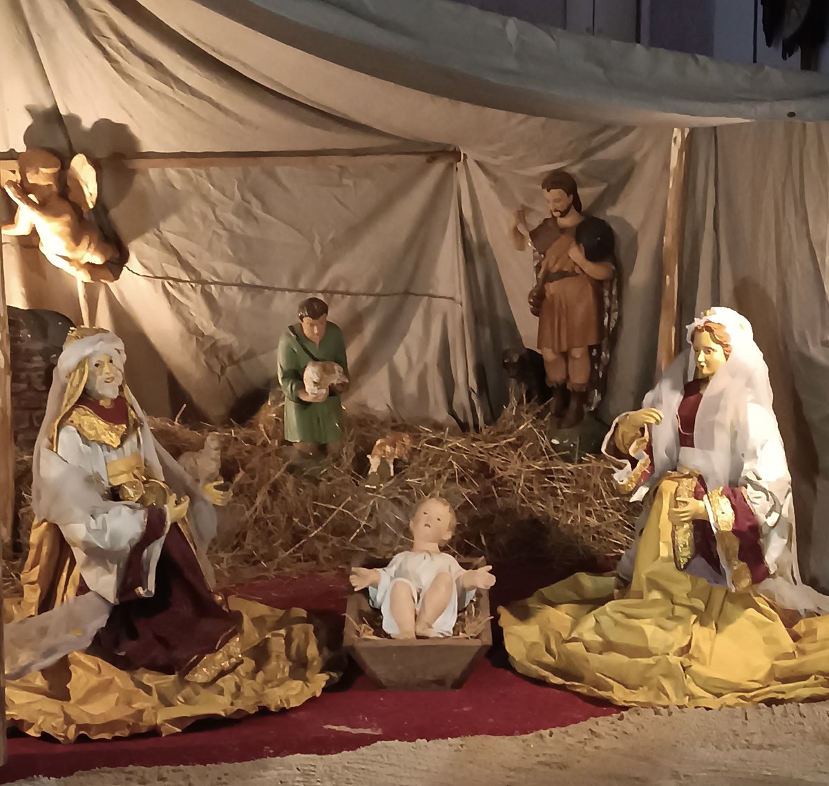 Cause de notre joie, priez pour nous
Saint Pierre et Saint Paul, Rougé (44) via Monique