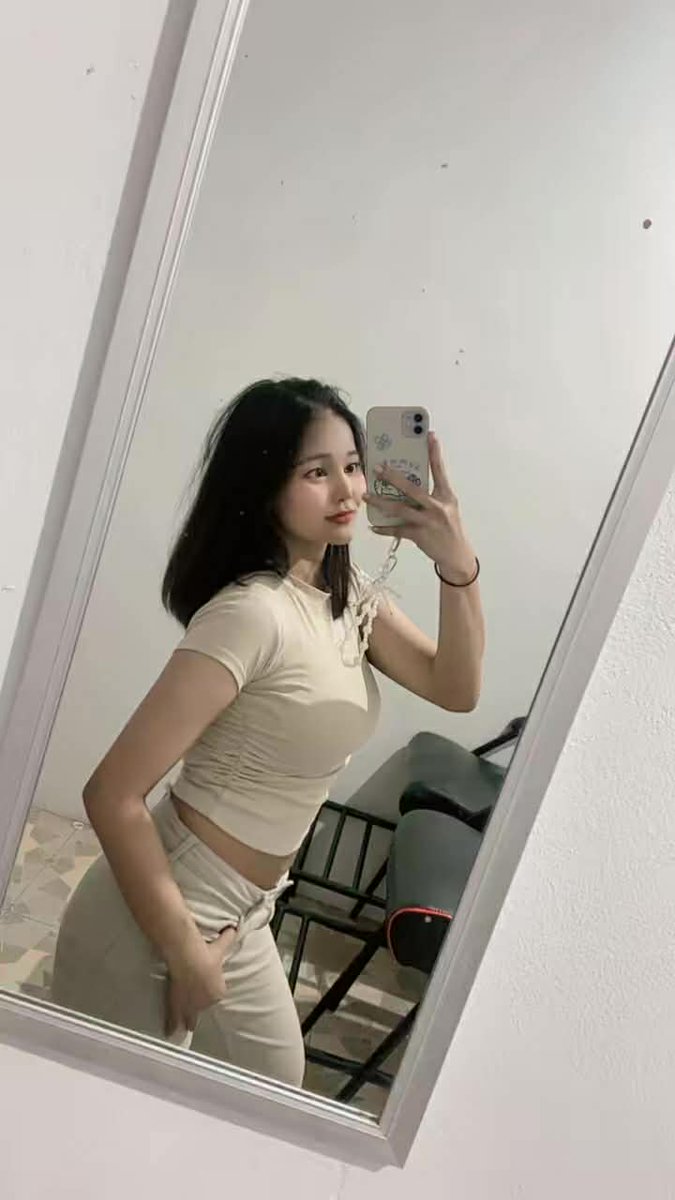 หมูน้อย tweet media