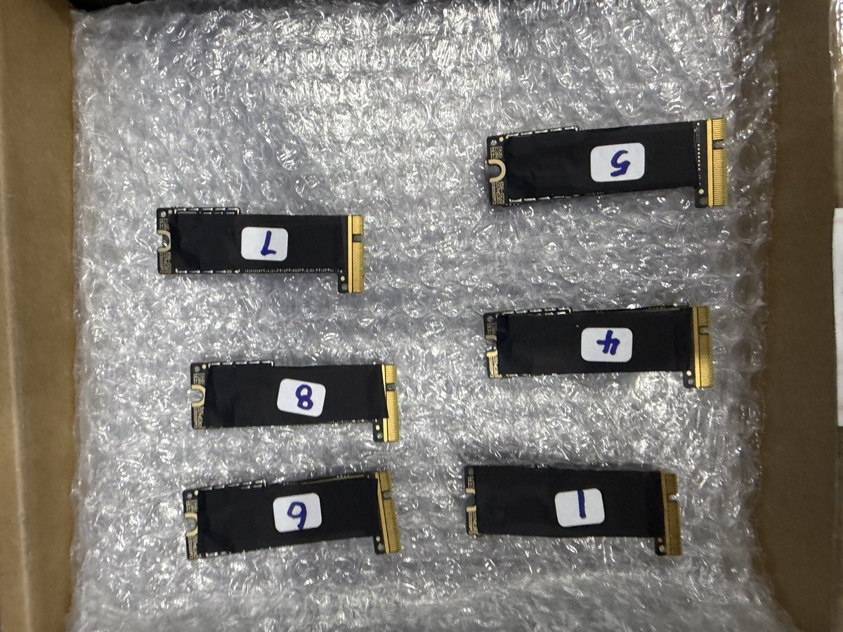 Expand Mac mini tweet media