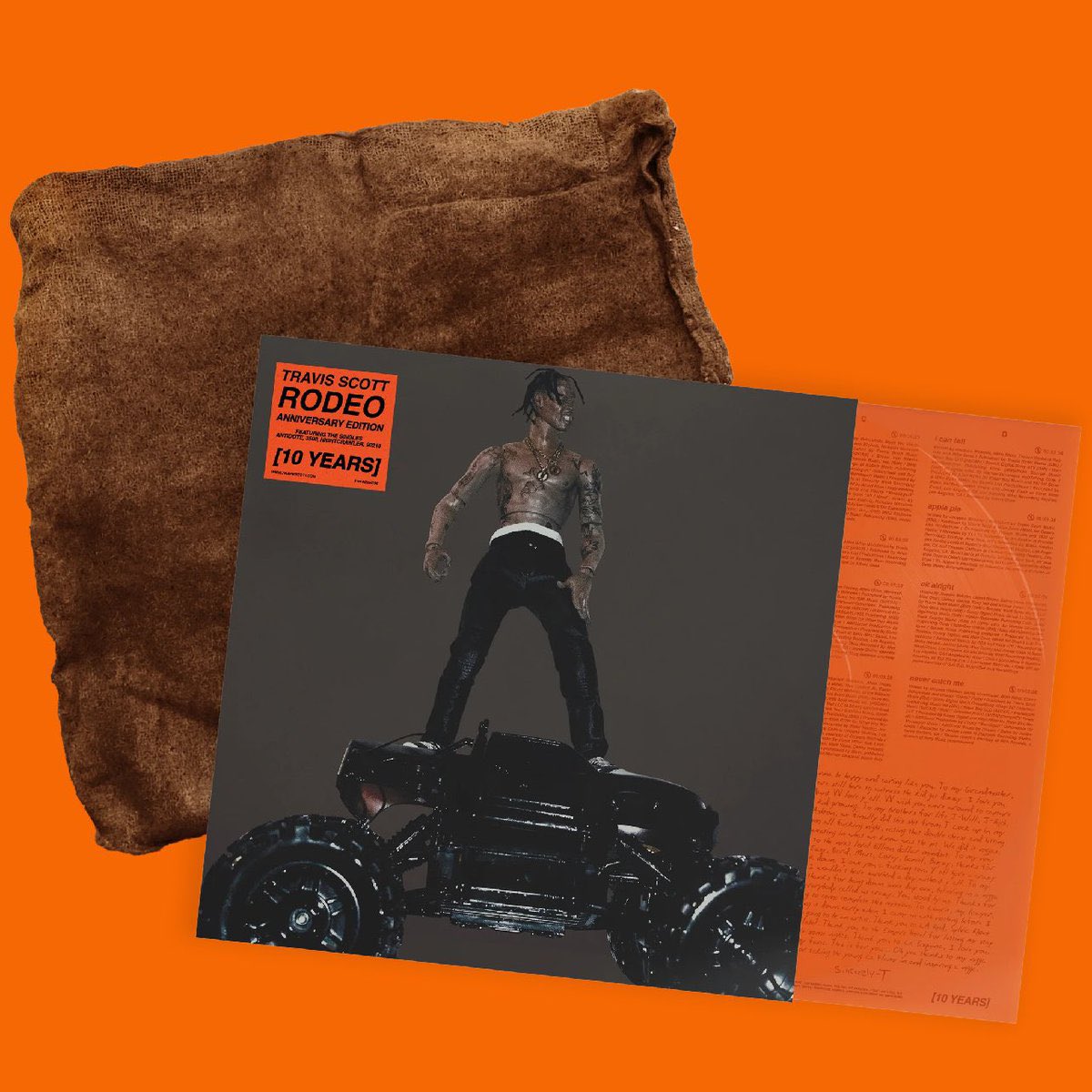 FryWipes's tweet photo. .@trvisXX when you gonna ship them Rodeo 10th anniversary vinyls https://t.co/jar1Q1Aftd
