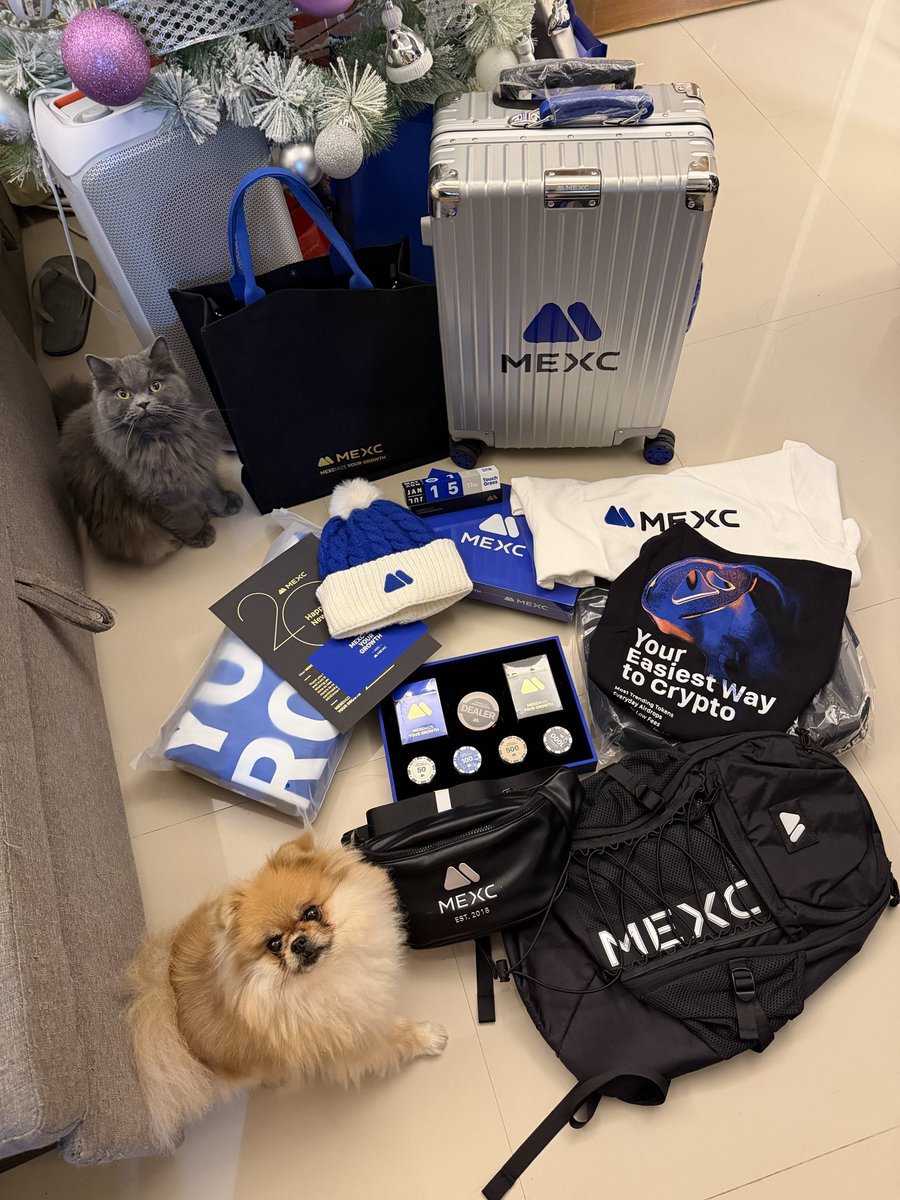 ZygfridS's tweet photo. Merch from @MEXC_Official  and @bitget 

Thank you 😘 https://t.co/4WkAx7SeZ2