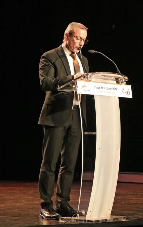 Consulat de Hongrie tweet media