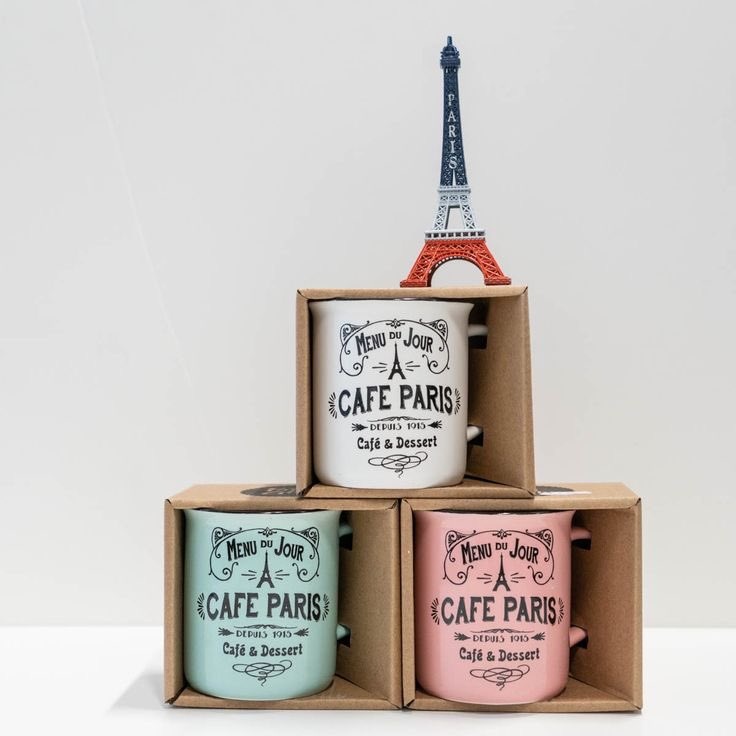 dericogut's tweet image. ㅤ
ㅤ
Inside this bag are some souvenirs and sweet treats for you. Just a few mementos from our trip that we wanted to share with you. We hope you like them! 

With love,
Derico &amp;amp; Kalingga.
ㅤ
ㅤ