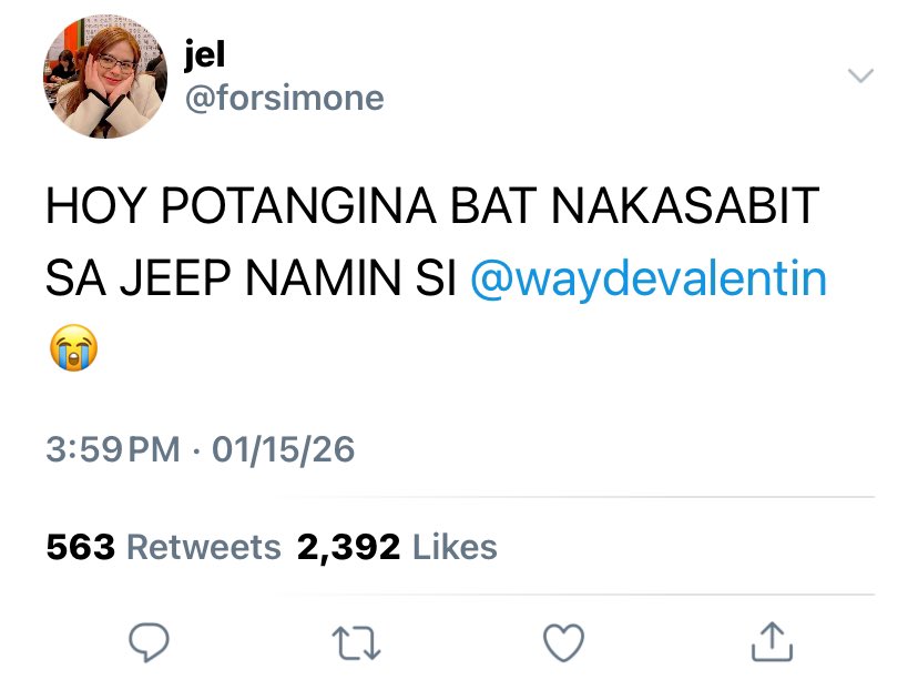 hyalovre's tweet image. a #wilbea au wherein wayde, a popular p-pop idol, is spotted hanging on the back of a jeepney—a jeepney rented by a group of fans on their way to a famous actress’ mall show, beatrice.