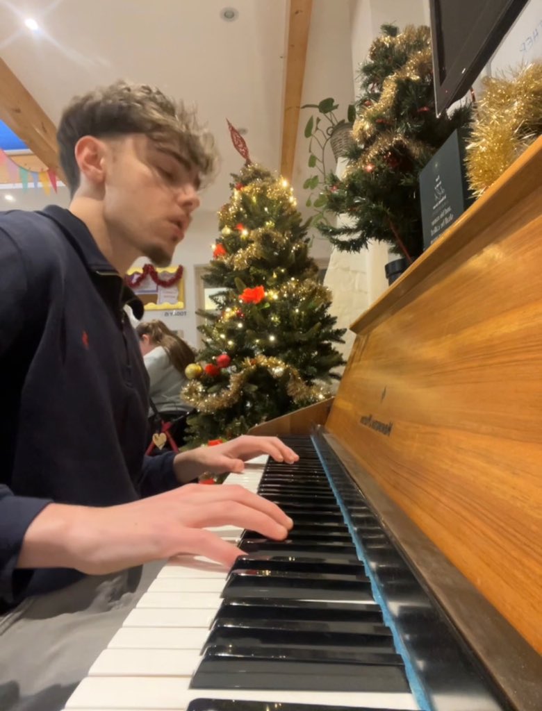 jsclipsss tweet media