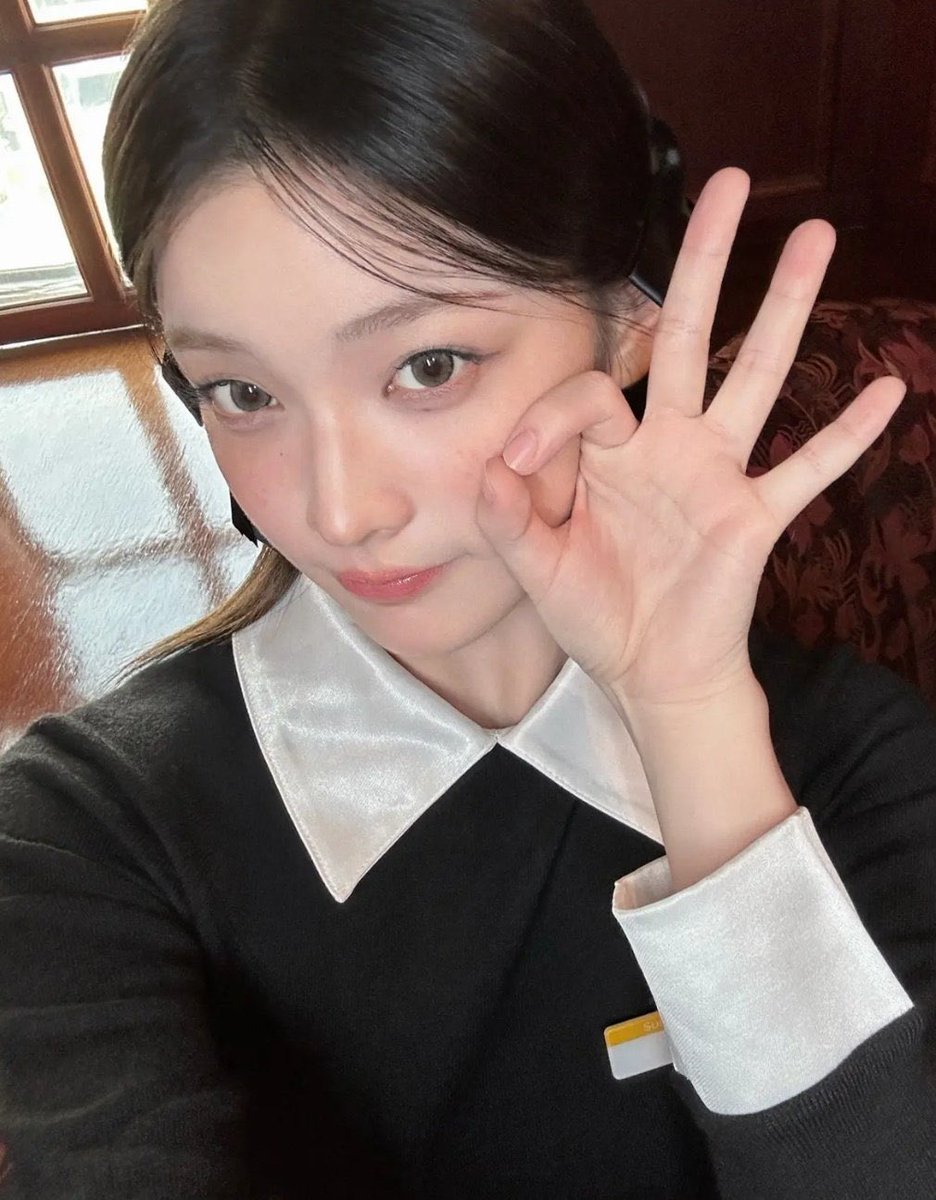 ro0204ha's tweet image. 260115 Seventeen 매거진 #이로하