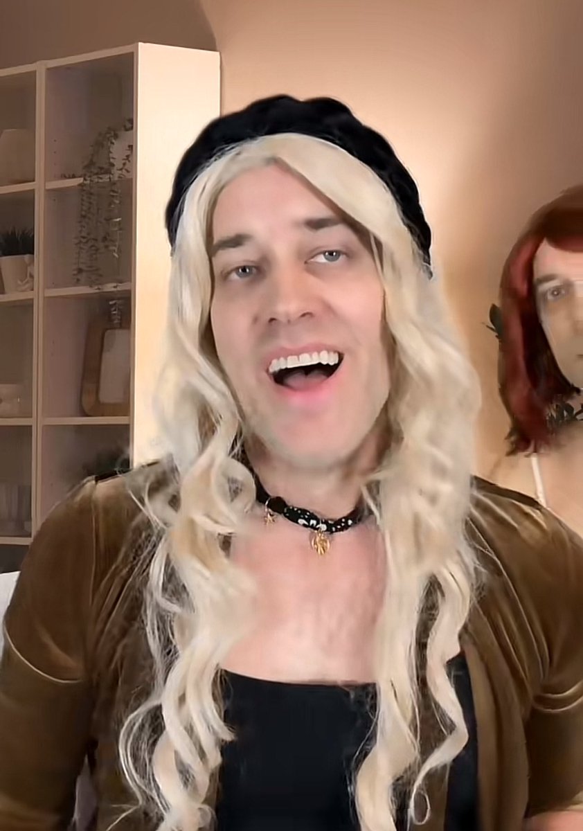 rubycoler's tweet image. GOOD MORNING HOW THIS IS REAL