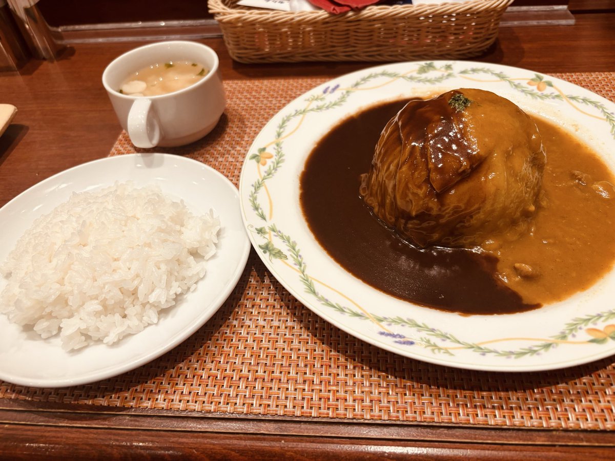 おすすめお店巡り、洋食編🍴
ロールキャベツ美味しかった…