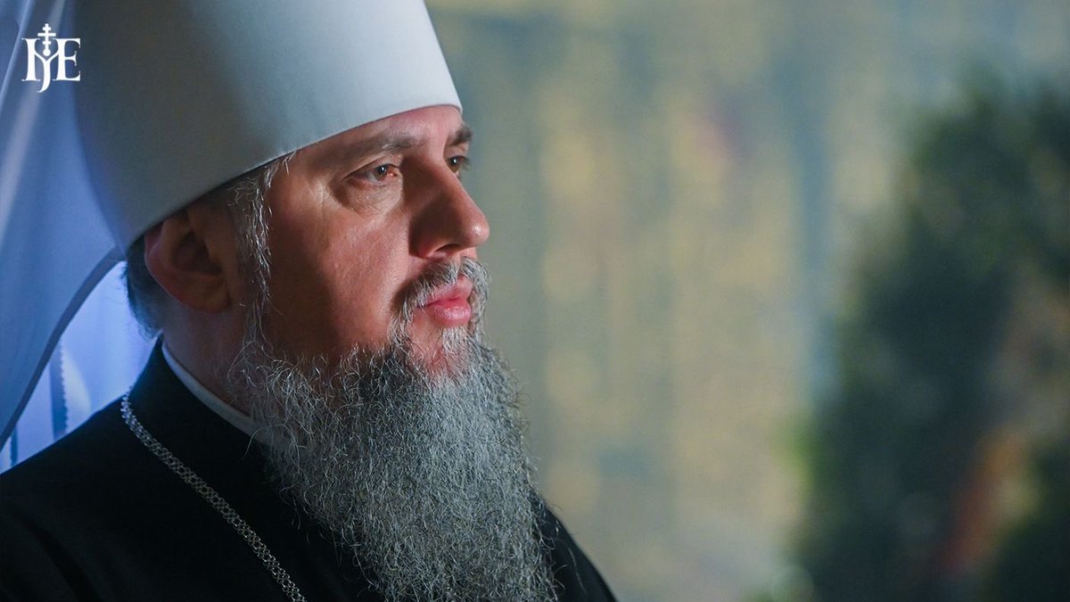 І зброєю, і холодом та темрявою, і пропагандистською брехнею ворог вкотре за століття історії намагається знищити Україну, стерти з лиця землі український народ. Зло у всіх можливих страшних його проявах атакує наш спільний дім. При цьому це зло називає себе «спасителями»,