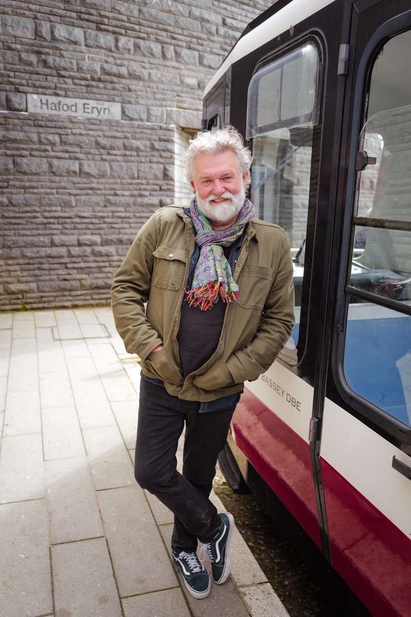 Yeti Television tweet media