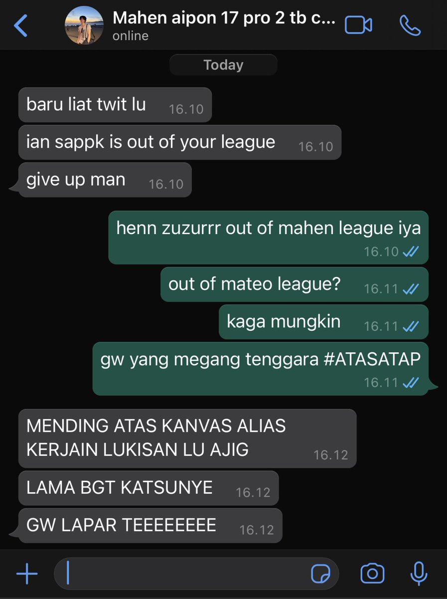 mongjey's tweet photo. gw yang megang tenggara #ATASATAP https://t.co/d6HYIpJFFo
