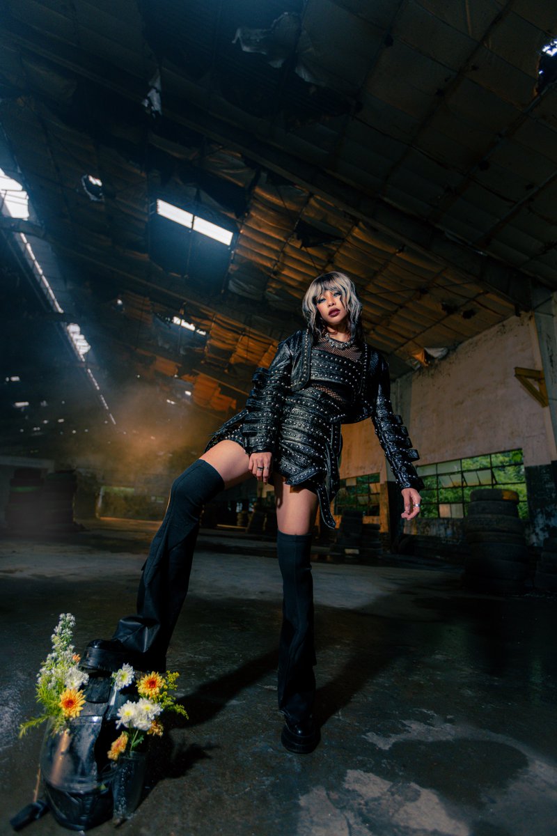 Ramdam na ba ang init habang patuloy lang sa pagbangon?

Stream Maymay Entrata's latest single "Masunog Man" and add this to your favorite playlists 🔥

STREAM HERE: bit.ly/Masunog_Man

OFFICIAL MUSIC VIDEO: youtu.be/8mS_vb9rv4s

#MasunogMan #MaymayEntrata #StarPopPH