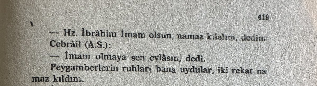 ‼️Miraç Gecesi 

Allah Taâla buyurdu:

«Kulunu Peygamber Aleyhisselamı bir gece Mescid-i Haramdan alıp, Mescid-i Aksâya kadar götüren (Allah bütün noksanlıklardan) münezzehdir. 0 Mescid-i Aksâ ki biz onun etrafına feyz ve bereket verdik ve bu gece yolculuğunu Ona âyetlerimizden