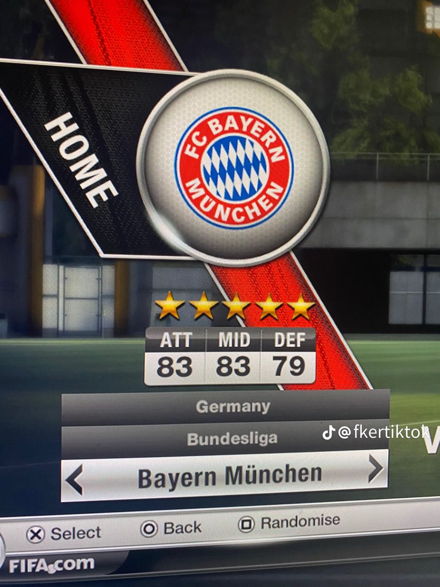 ultimatefootycomps tweet media