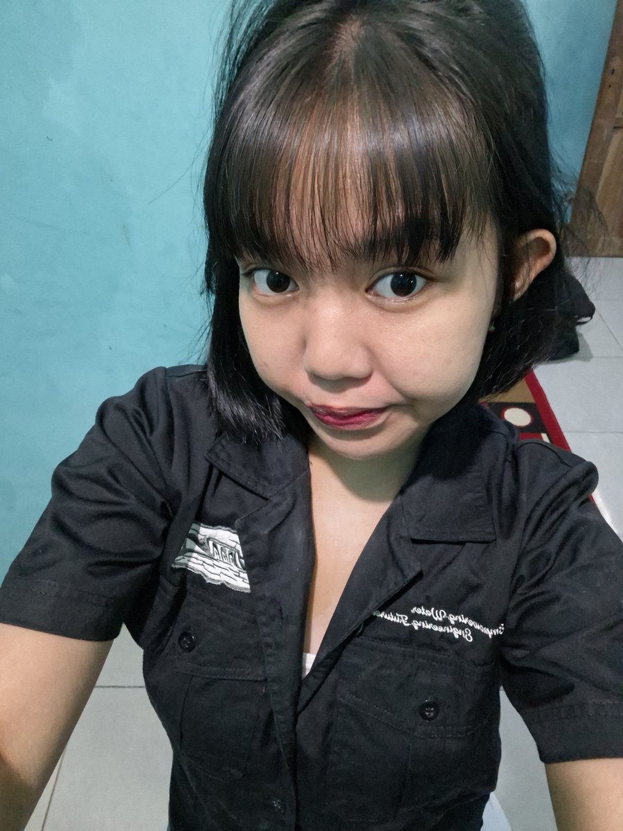 httpslalak's tweet image. day 4 lembur dengan pekerjaan yang sama JUJUR ANGKAT TANGAN KAGA KUAT YAK