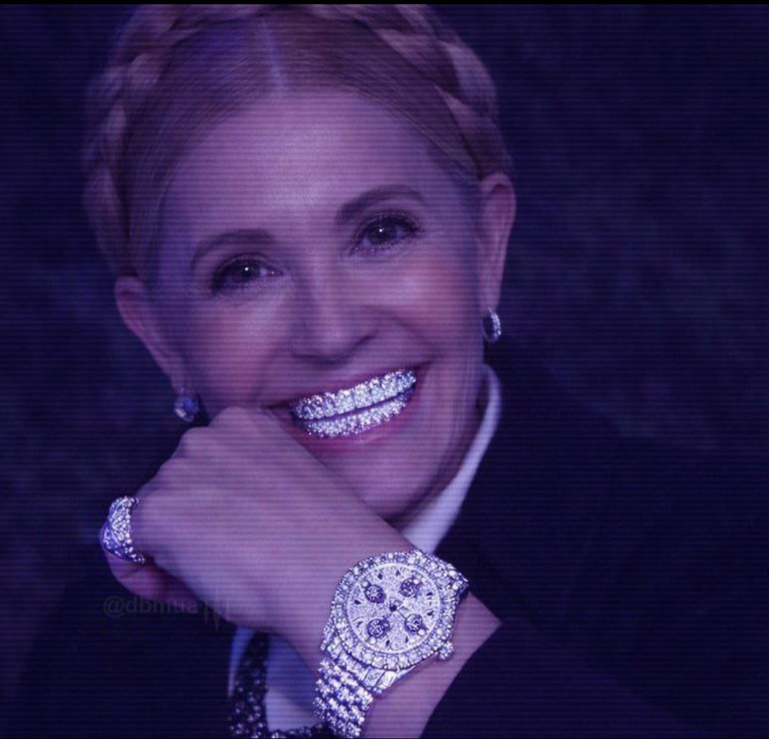 Влада визначила мене і мою команду як єдину справжню опозицію в Україні!
Будемо боротися проти всеоохоплюючої корупції!©
Гра в піддавки під назвою Юлька-апазиція борить злочинну панду/Влада борить старорежимних політиків-корупціонерів.
Нарід відволікають черговим блядським цирком