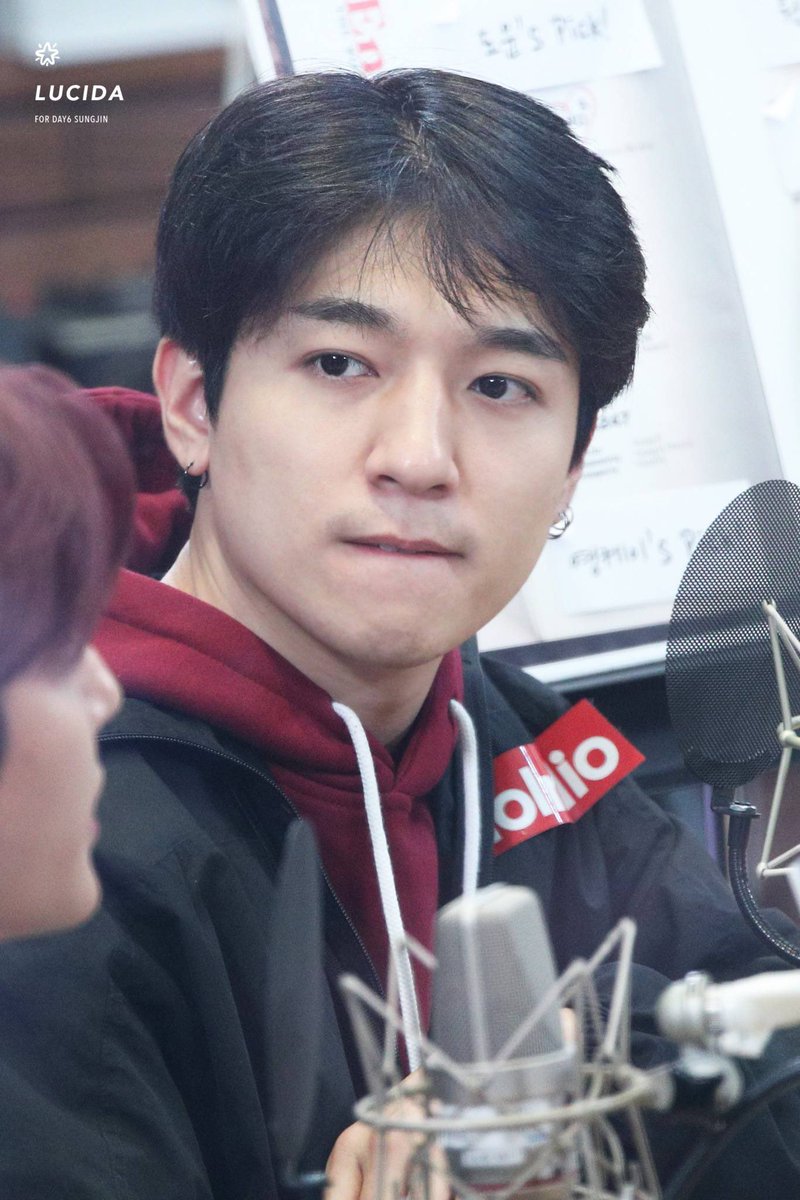 daybreadd's tweet image. 진심 뒤지고 싶다