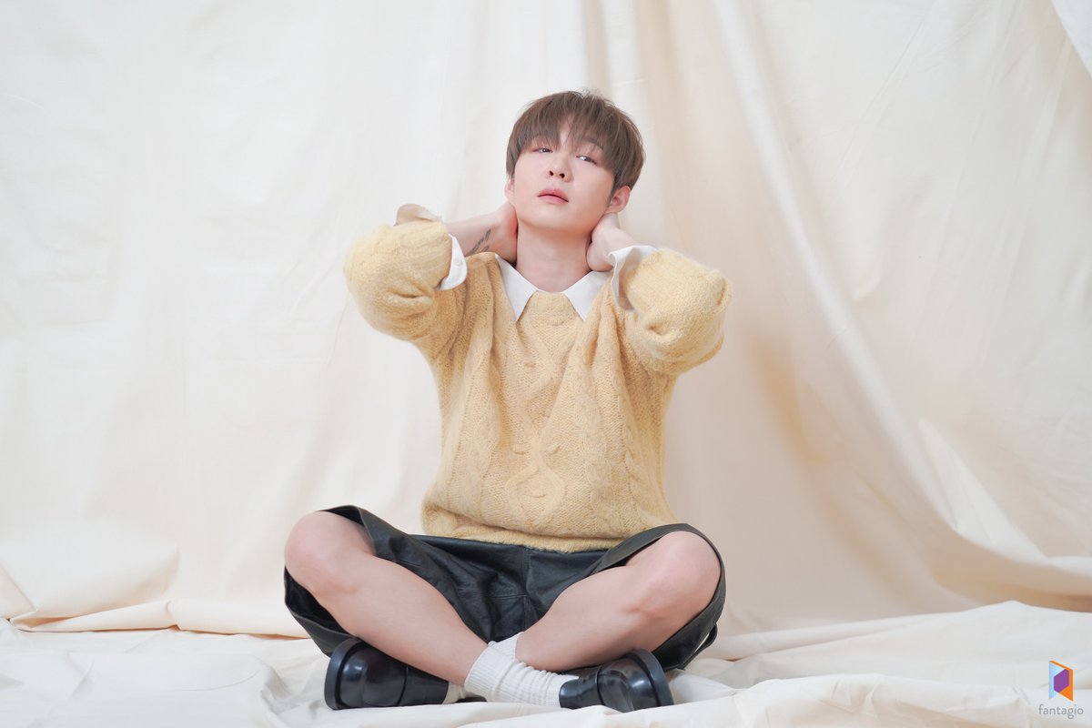 LeeCS_Official's tweet image. [#이창섭][비하인드컷] 아레나 1월호 촬영 현장

#LEECHANGSUB