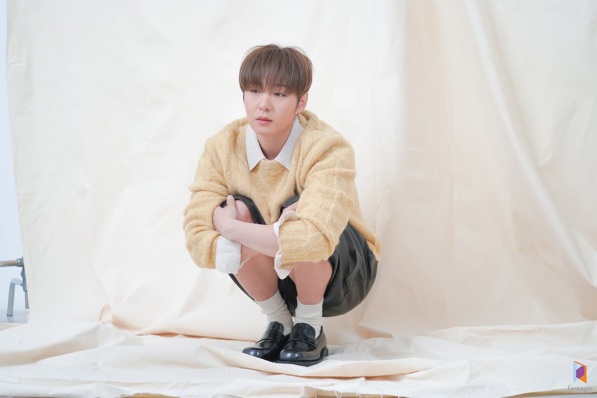 LeeCS_Official's tweet image. [#이창섭][비하인드컷] 아레나 1월호 촬영 현장

#LEECHANGSUB